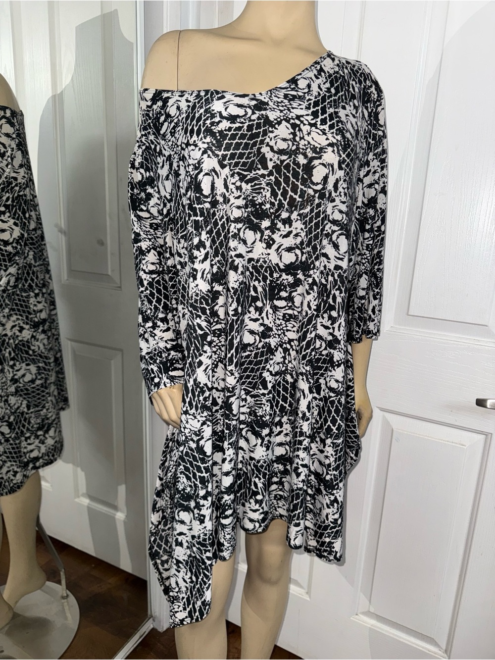 Vikki Vi Black & White Asymmetrical Off-Shoulder Floral Dress